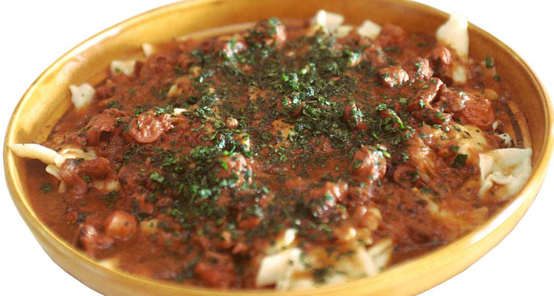 Brudet od suhog mrkača zi makaruni