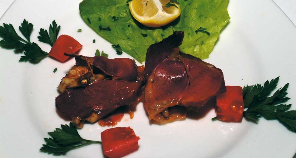 Pečene žabe u omotu od pršuta