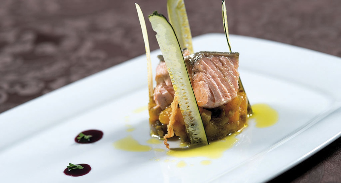 Losos s muškatnom bundevom i gljivama